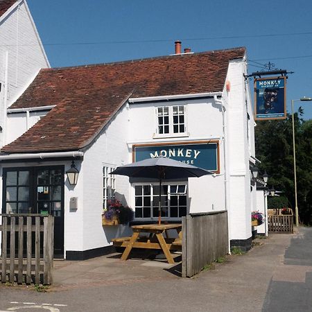 Monkey Brewhouse Hotel Lymington Exterior photo