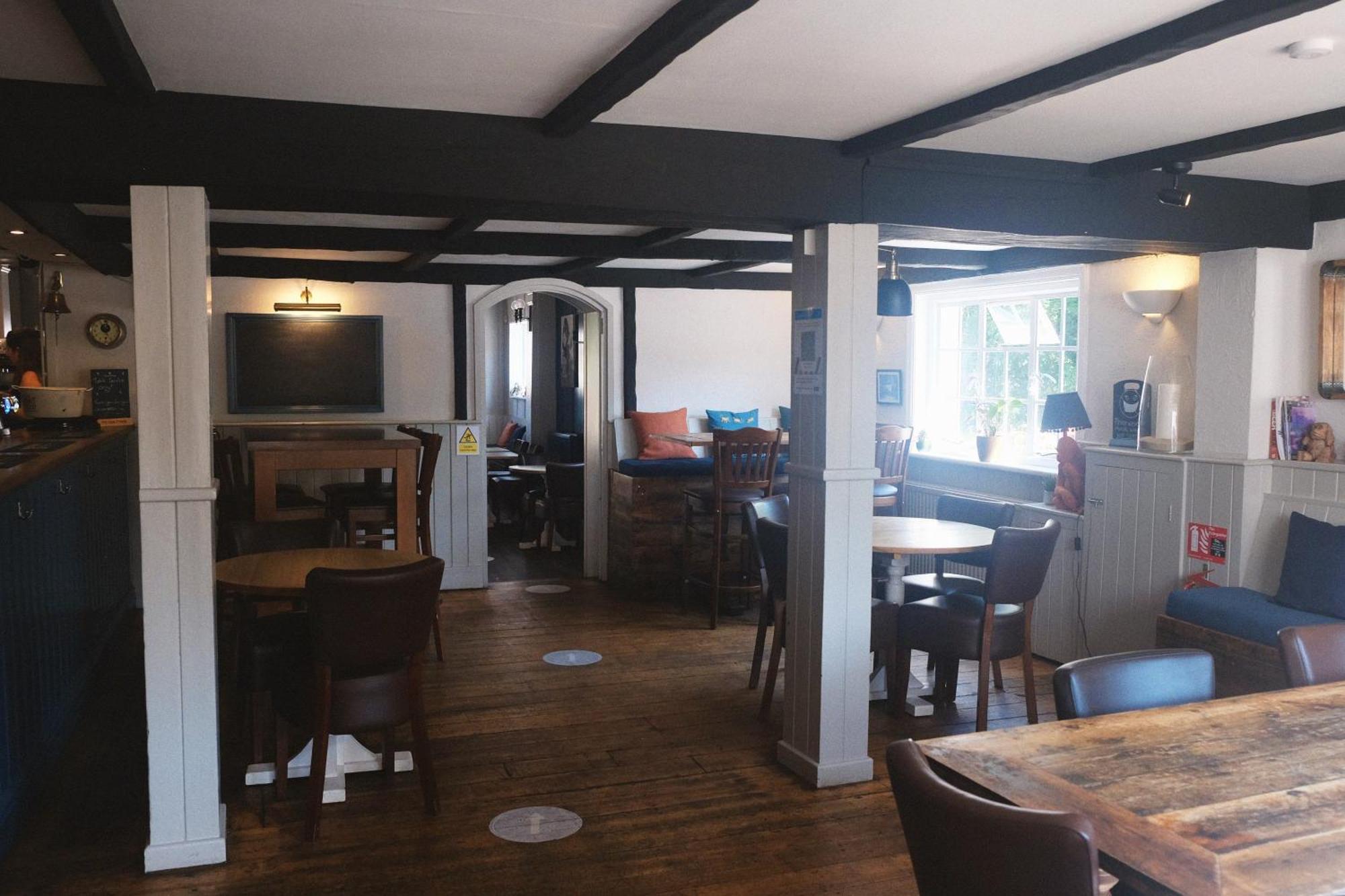 Monkey Brewhouse Hotel Lymington Exterior photo